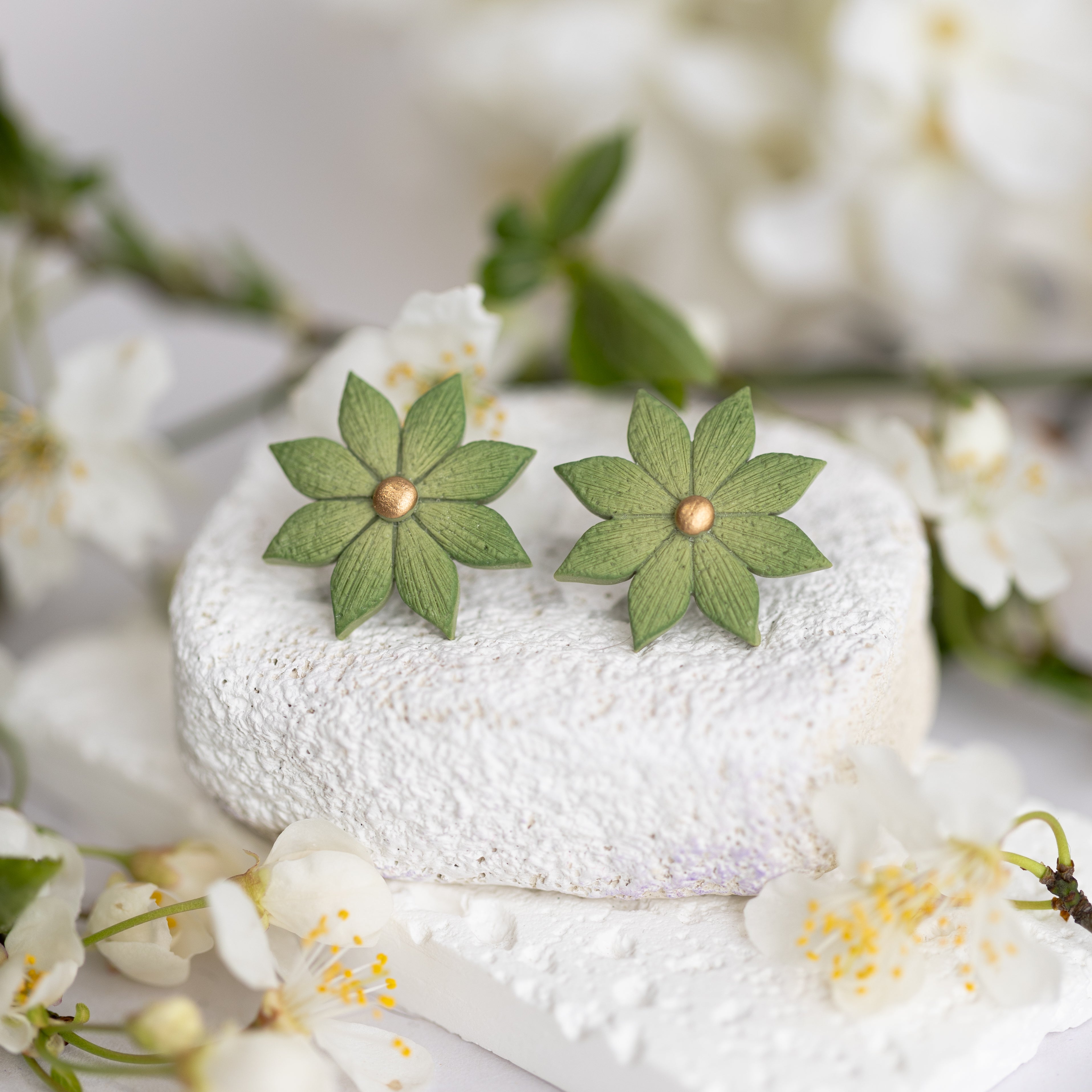 Cercei Studs - green shades