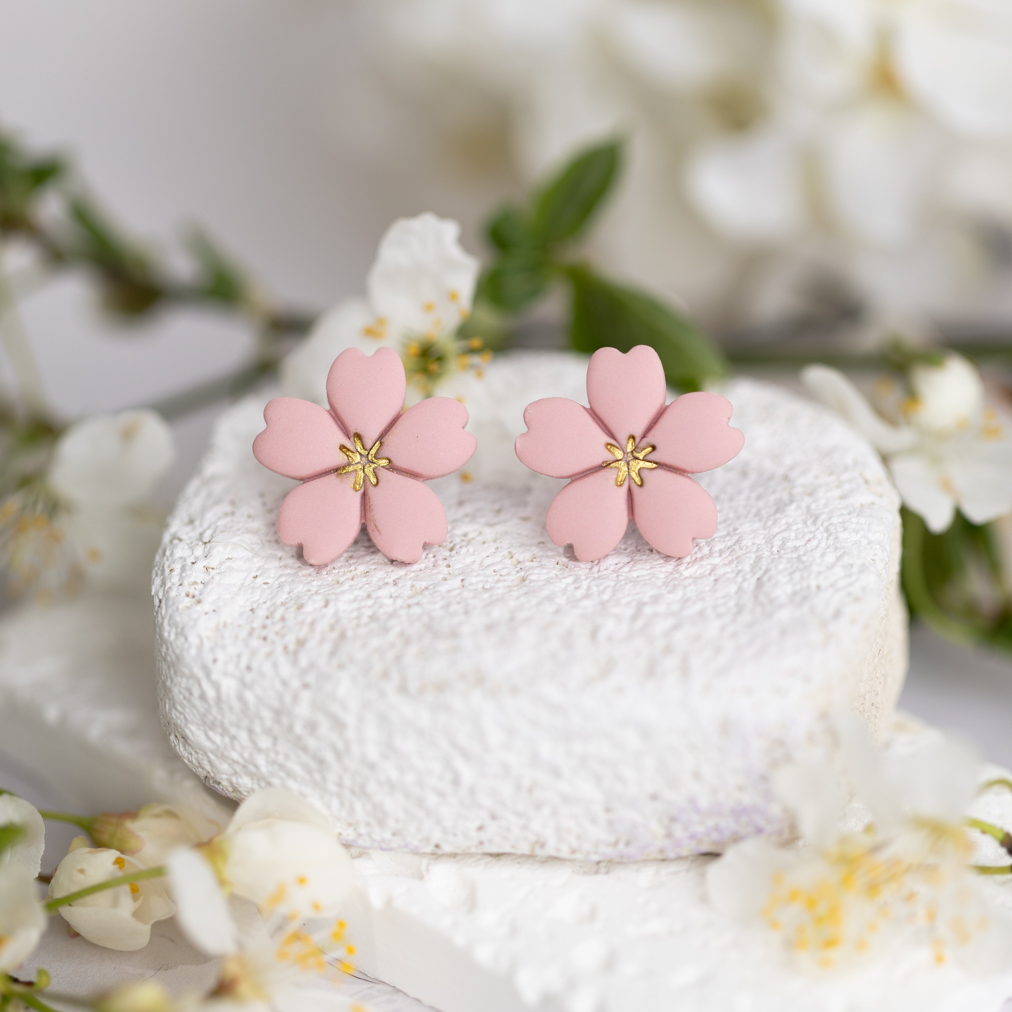 Cercei Studs - dusy pink