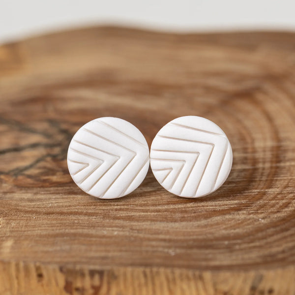 Cercei Studs - white