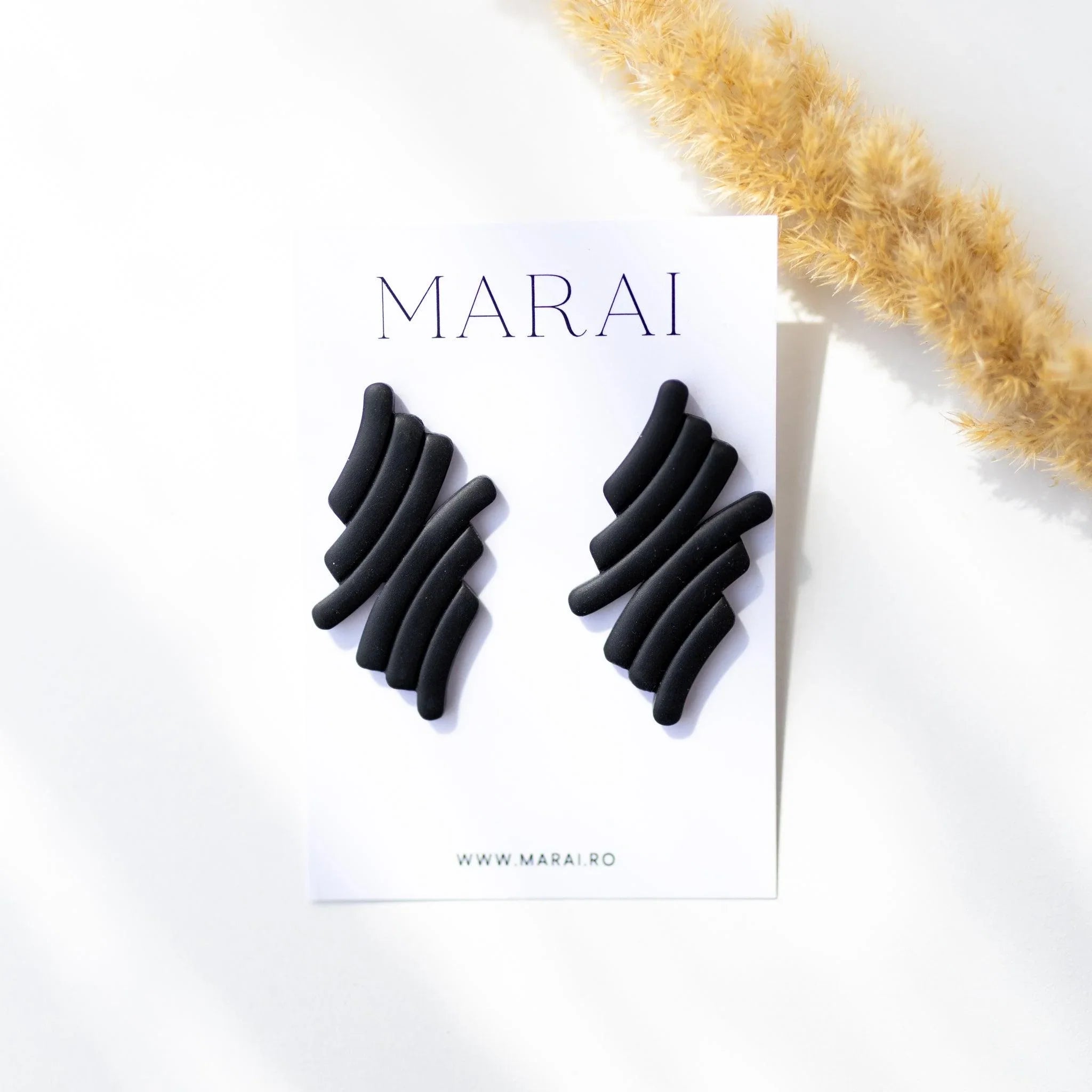 Cercei Lyra L - black