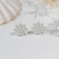 Cercei Studs Shell - pearl light green