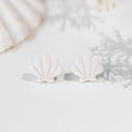 Cercei Studs Shell - pearl