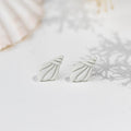 Cercei Studs Ocean Shell - pearl light green