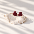 Cercei Amour Mini Studs - Burgundy