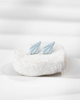 Cercei Studs Ocean Shell - pearl baby blue