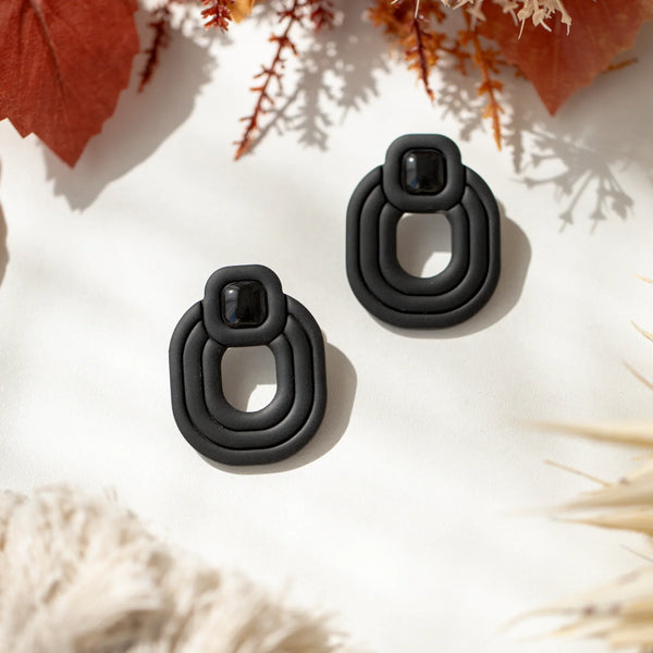 Cercei Caroline Black