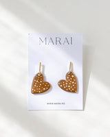 Cercei Inimioare Caramel cu Buline – Dangle