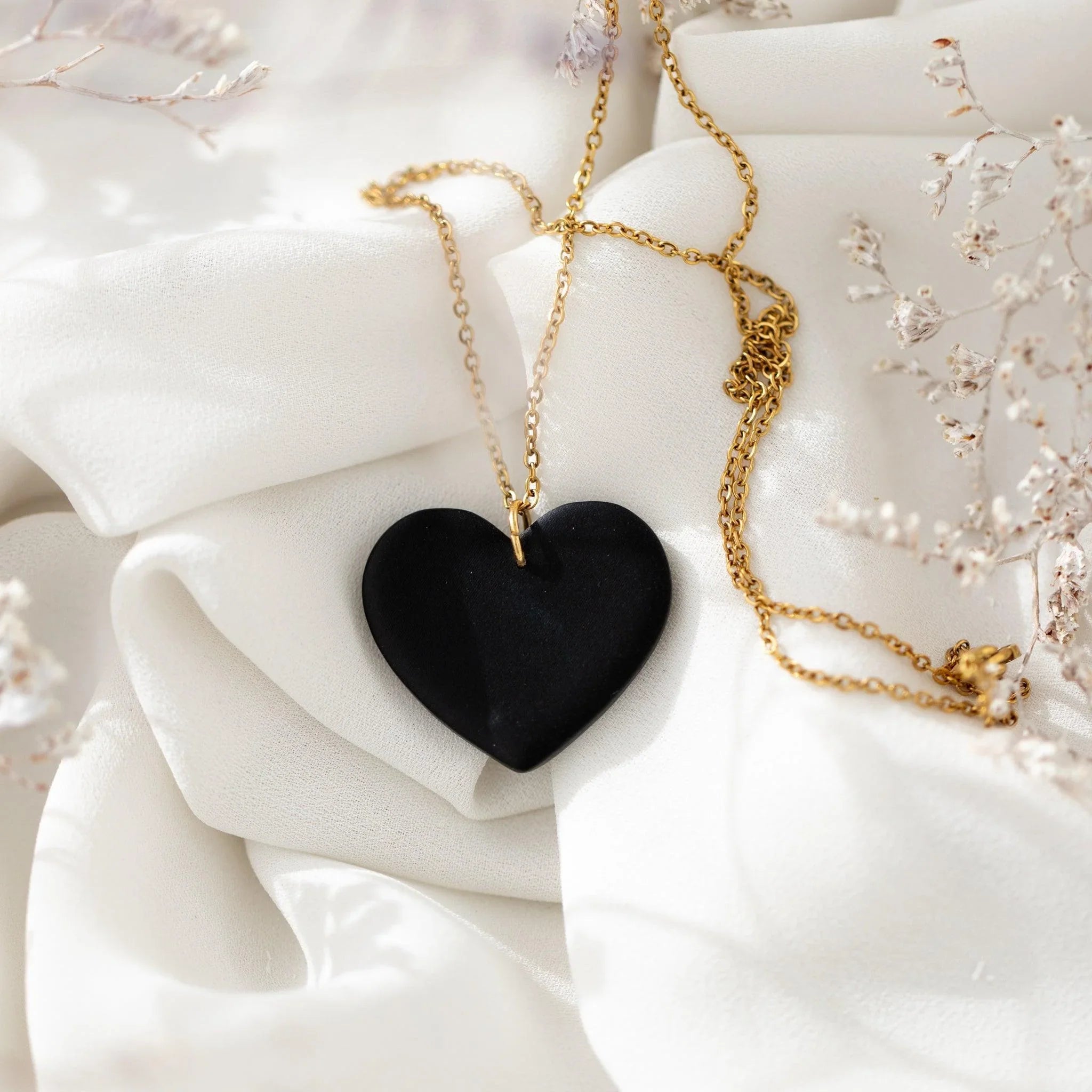 Colier Heart - black - MARAI